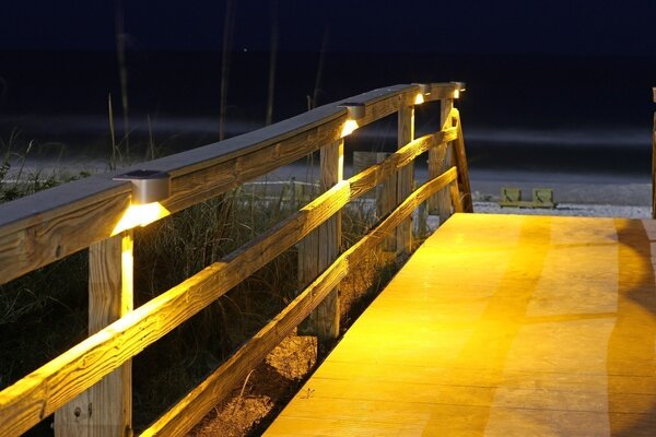 Solar Rail Light - 3 Color LED Switchable