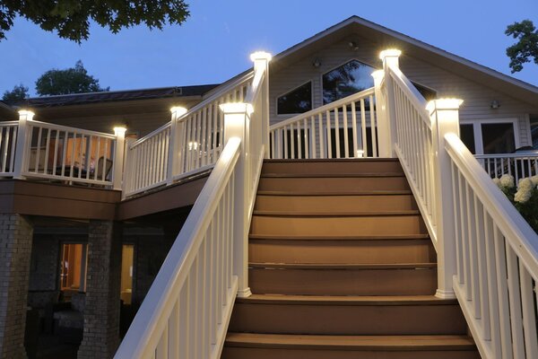 5⅛ in. x 5⅛ in. Solar Post Cap Light for TimberTech - 3 LED Colors